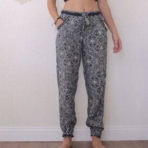 Knox Rose Boho Pant